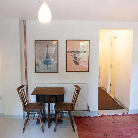 아파트 Modern 2 Bedroom In The Heart Of 브리스틀